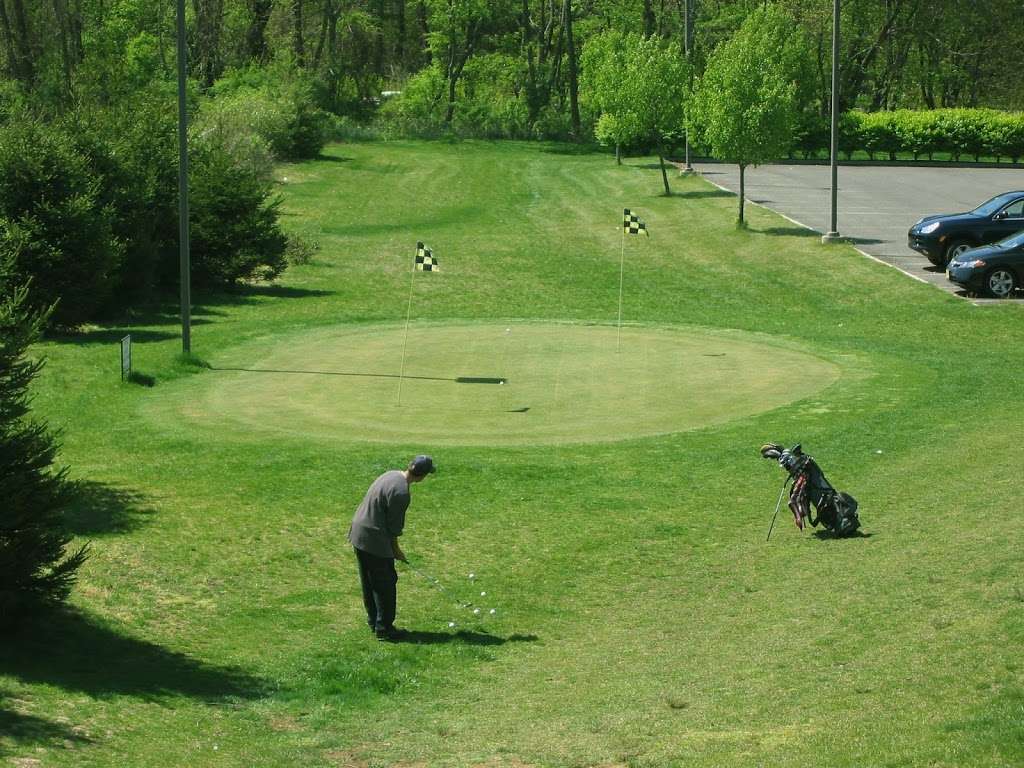 Hole-In-One Golf Center | 530 NJ-33, Millstone, NJ 08535, USA | Phone: (732) 792-2818