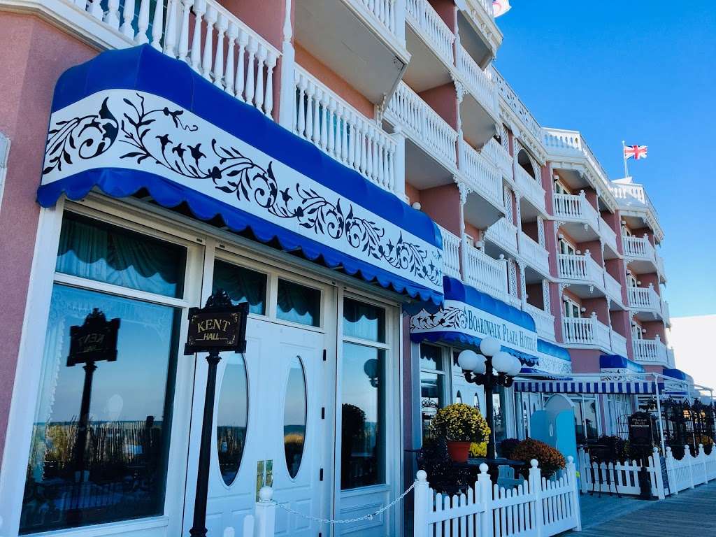 Victorias Restaraunt | 204, 256 N Boardwalk, Rehoboth Beach, DE 19971, USA | Phone: (302) 227-0615