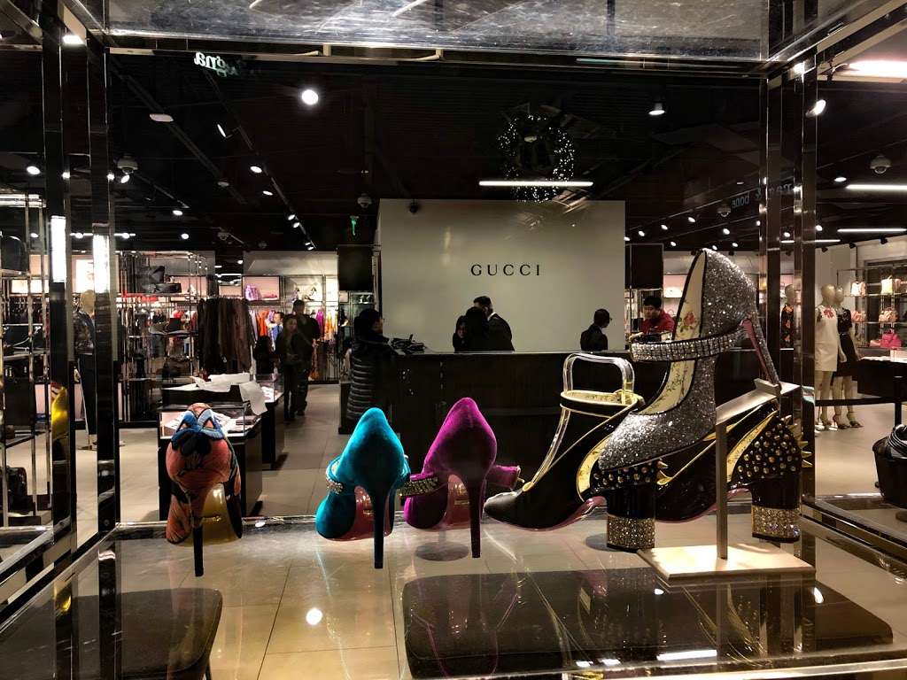 Gucci Outlet | 2774 Livermore Outlets Dr Suite 3890, Livermore, CA 94551, USA | Phone: (925) 273-3850