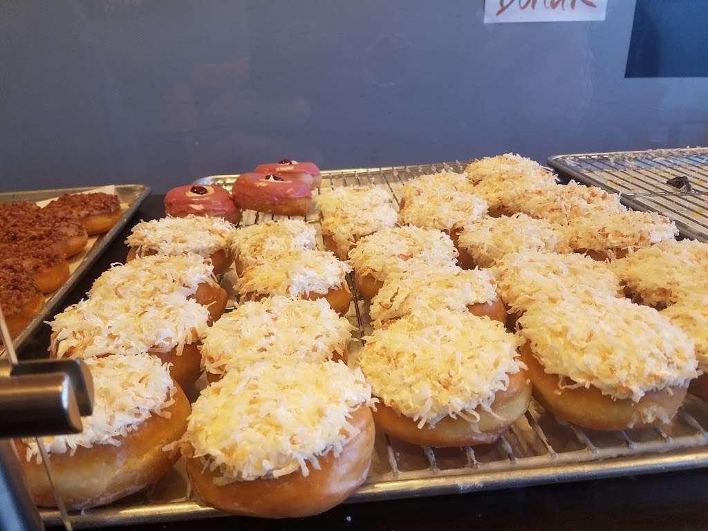 Wongz Donutz | 30628 Benton Rd, Winchester, CA 92596, USA | Phone: (951) 926-0668