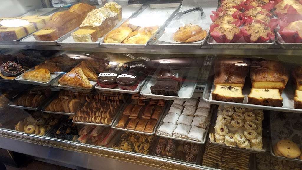 Cafe Con Pan | 137 Port Richmond Ave, Staten Island, NY 10302, USA | Phone: (347) 352-7098