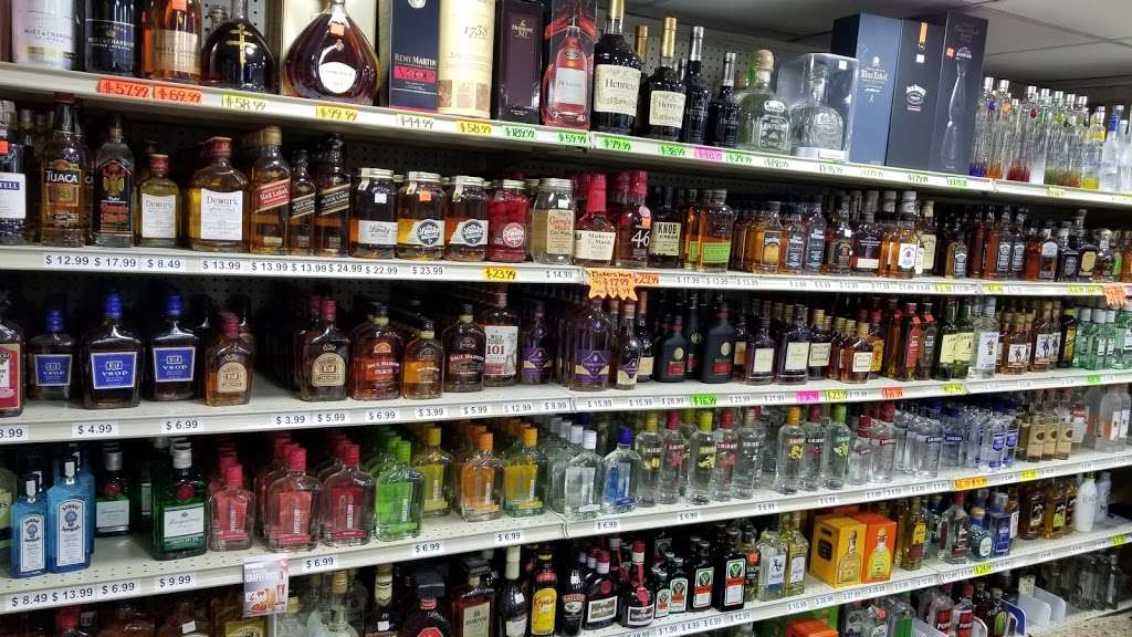 Troy Farms Liquors | 6161 Meadowridge Rd, Elkridge, MD 21075, USA | Phone: (410) 579-1142