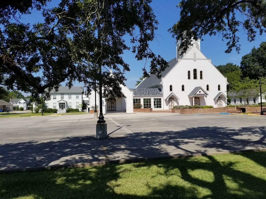 St. John the Baptist Catholic Church | 402 S Kirkland St, Brusly, LA 70719, USA | Phone: (225) 749-2189