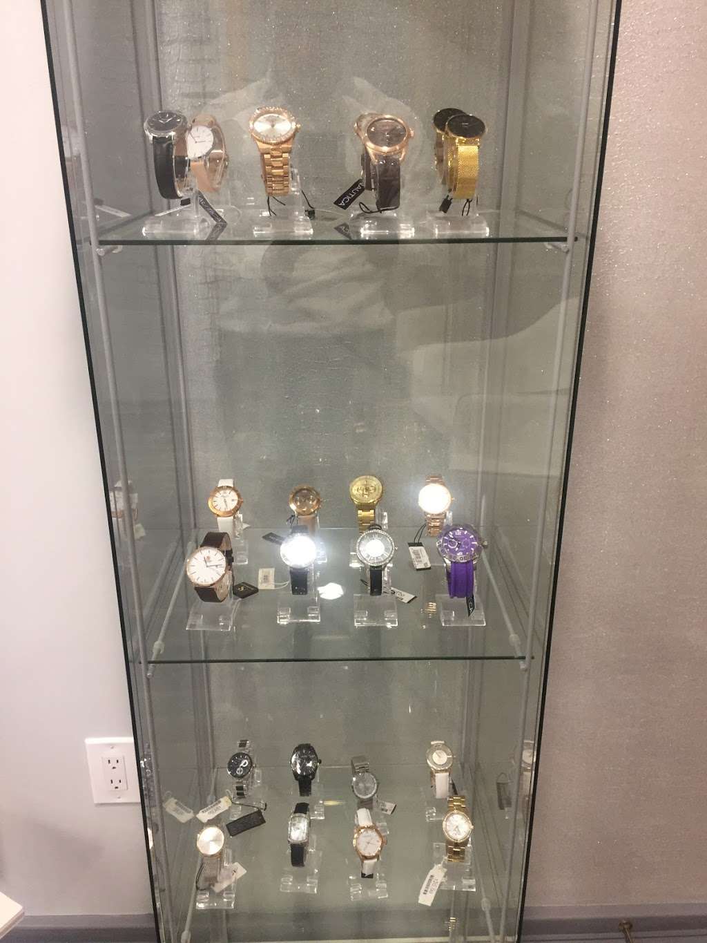 Ten Ten Watches - 699 Cross St #3A, Lakewood, NJ 08701, USA - BusinessYab