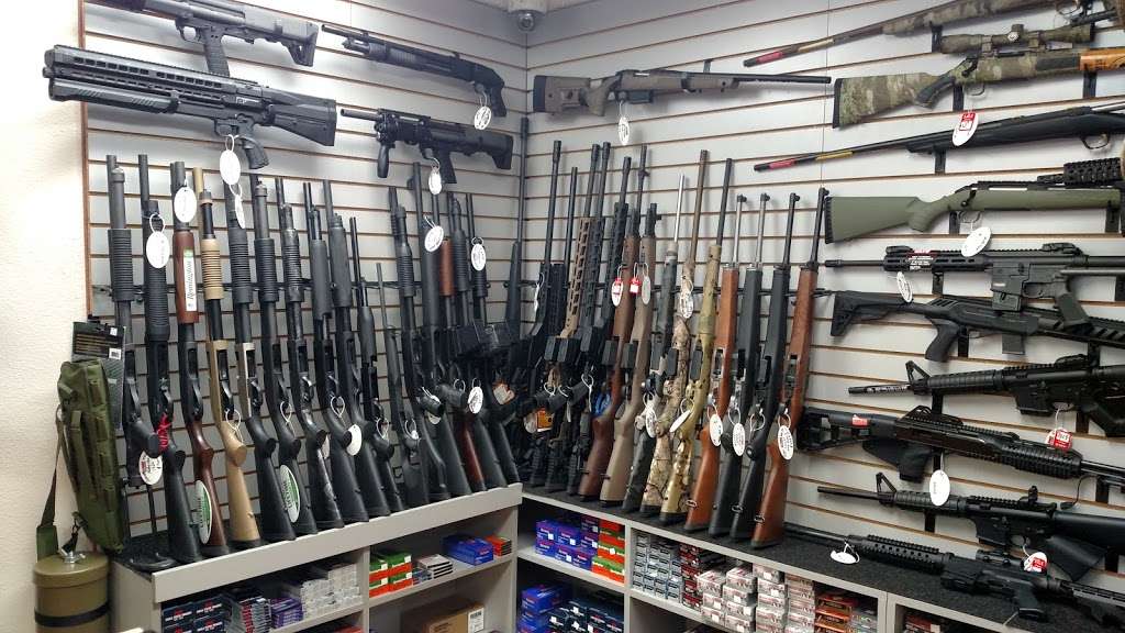 Route 66 Guns & Ammo | 1581 Main St A, Barstow, CA 92311, USA | Phone: (760) 979-2038