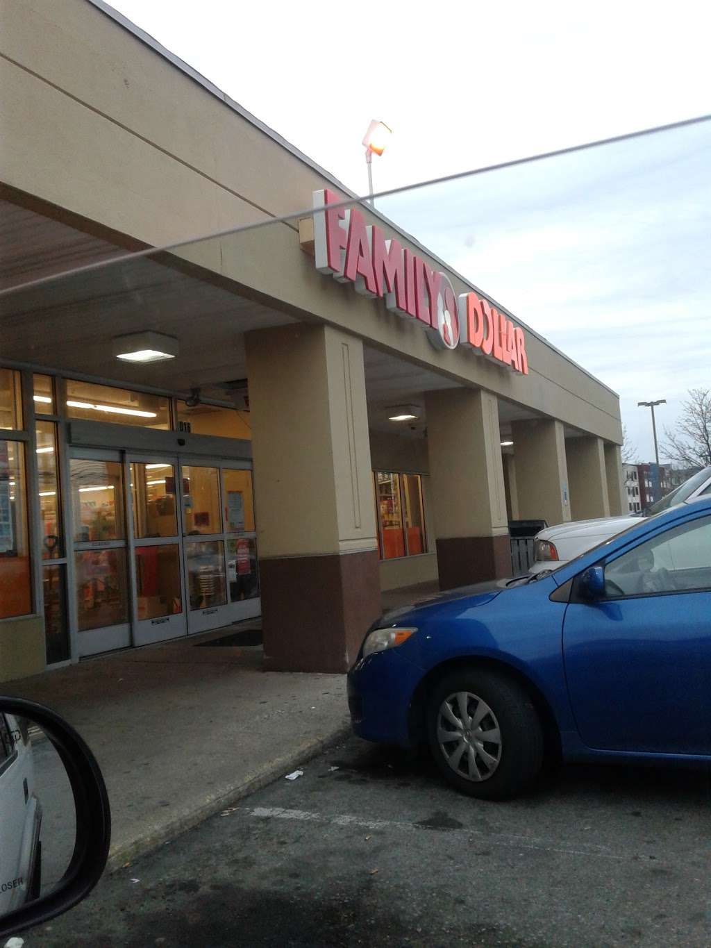 Family Dollar | 1016 Sandy Hill Rd, Norristown, PA 19401, USA | Phone: (610) 277-2759