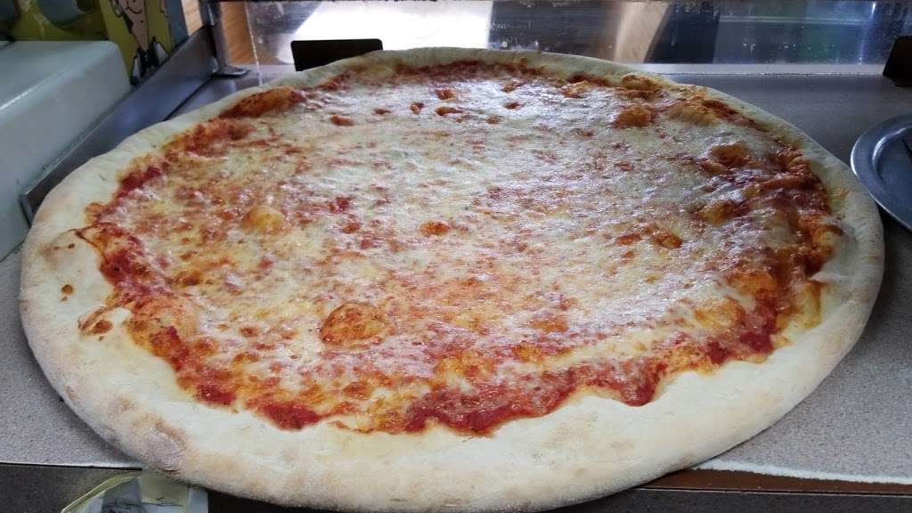 Pizza Pizza | 768 Warburton Ave, Yonkers, NY 10701 | Phone: (914) 968-5720