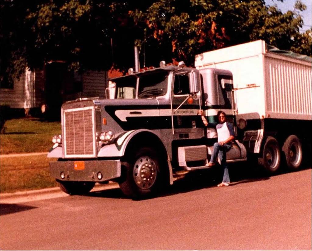 Circle B Trucking and Logistics | 6402 Loftus Rd, DeForest, WI 53532, USA | Phone: (608) 846-7576