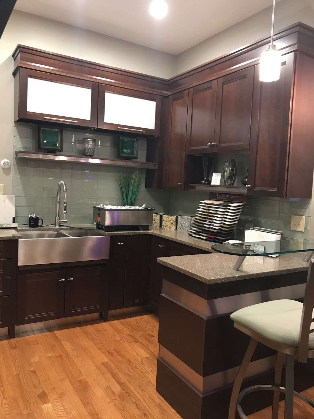 Top Value Kitchens Furniture Store 6 Oakwood Dr Scranton Pa