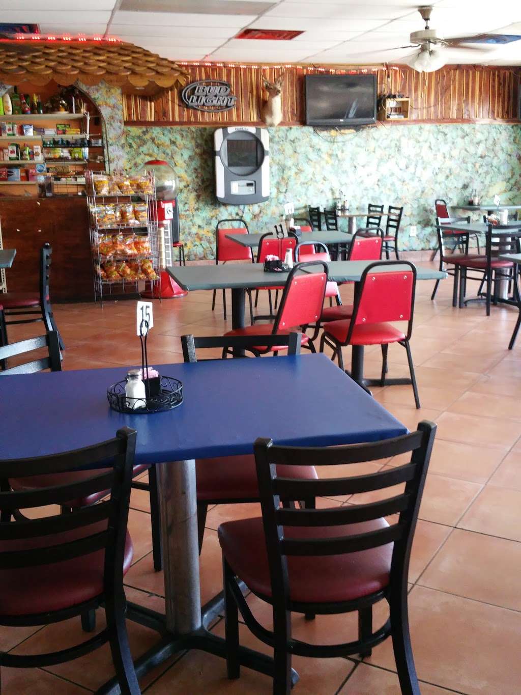 El Pollo De Oro | 179 Aldine Bender Rd, Houston, TX 77060, USA | Phone: (281) 447-4993