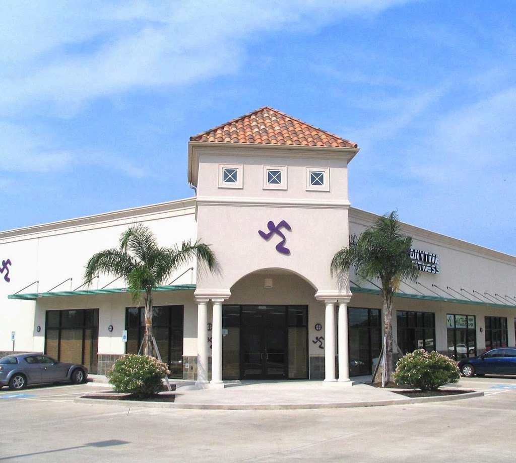 Anytime Fitness | 3202 Marina Bay Dr, Kemah, TX 77565, USA | Phone: (281) 535-5700