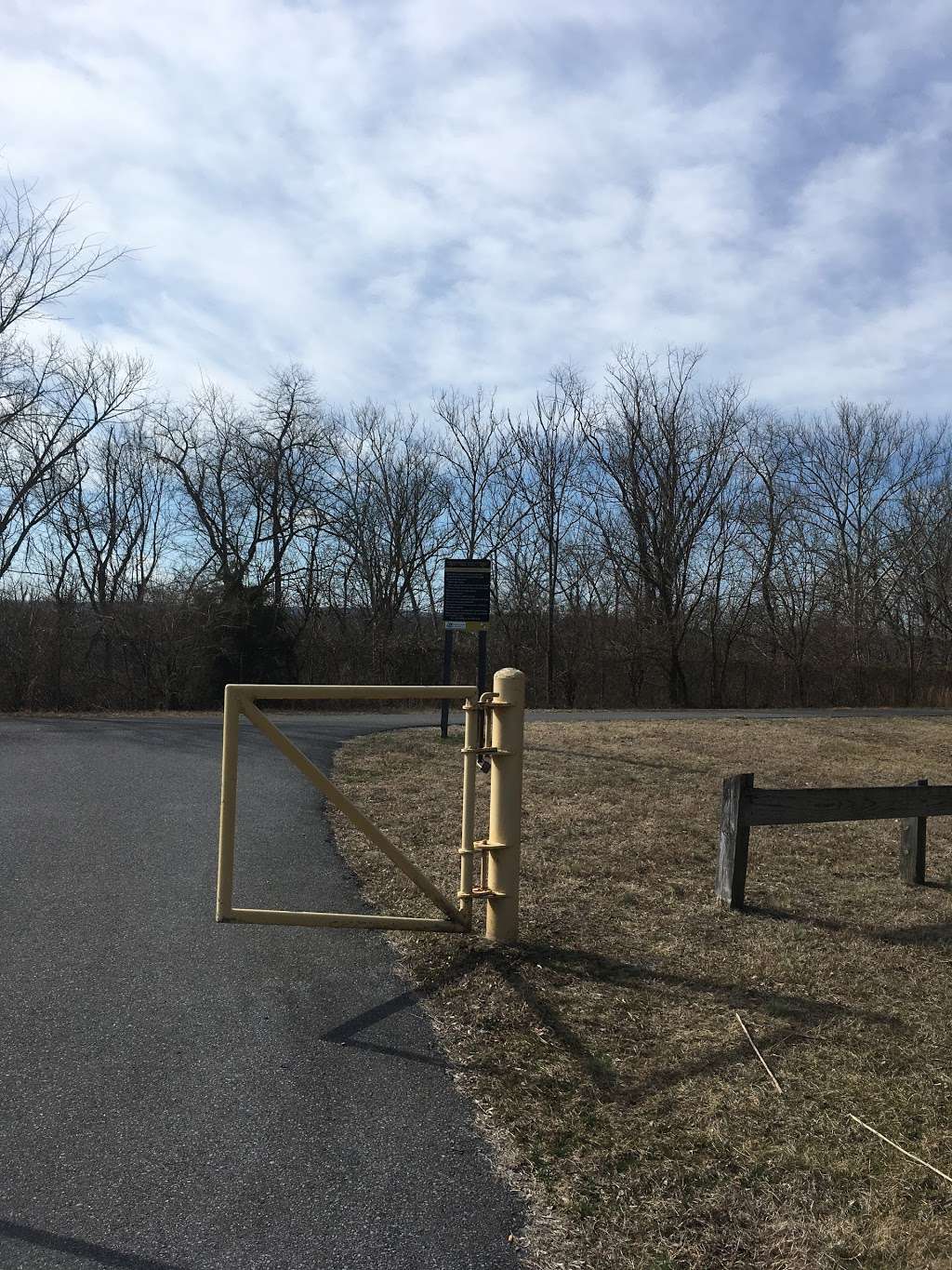 Parking for Western Maryland Rail Trail | Western Maryland Rail Trail, Big Pool, MD 21711, USA