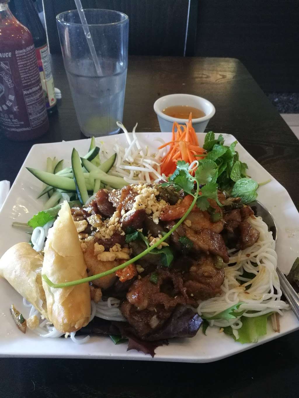 La Pho | 6781 Quail Hill Pkwy, Irvine, CA 92603, USA | Phone: (949) 509-6630