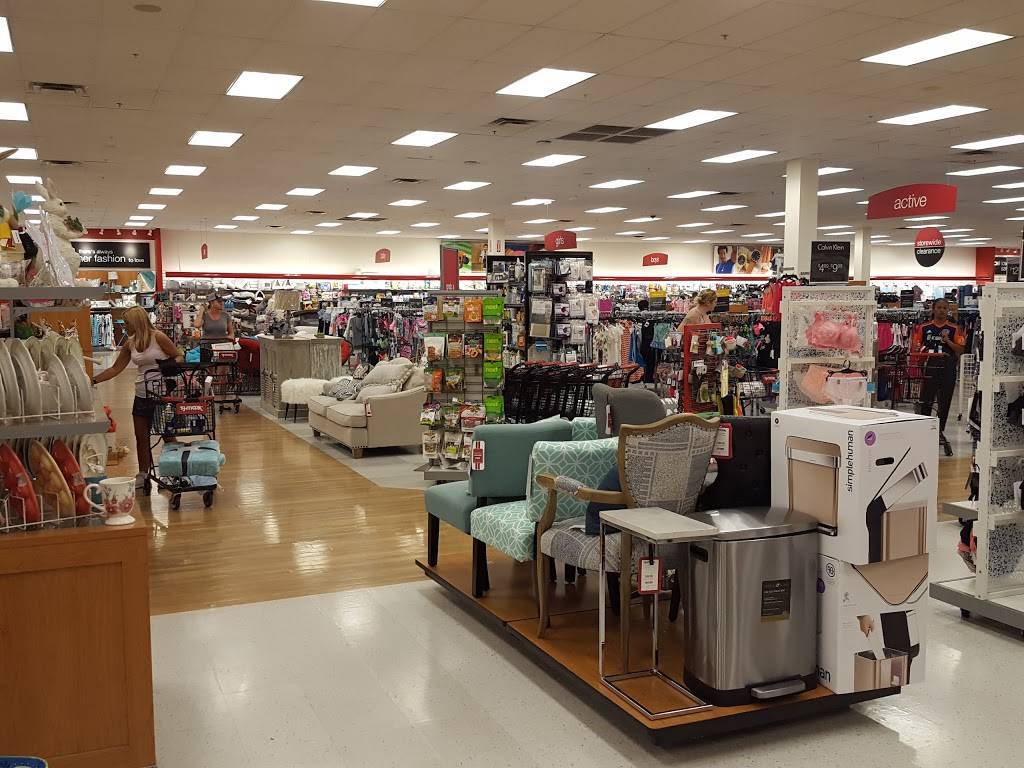 T.J. Maxx & HomeGoods | 2501 W Happy Valley Rd, Phoenix, AZ 85027, USA | Phone: (623) 434-7701