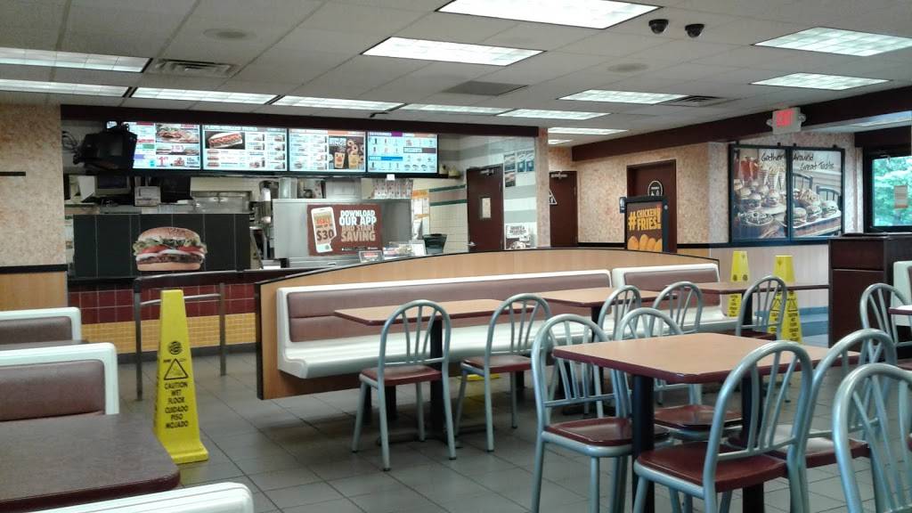 Burger King | 17971 SW McEwan Rd, Tigard, OR 97224, USA | Phone: (503) 620-0287