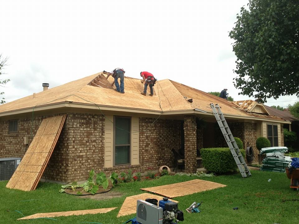 Simple Roofing | 700 Central Expy S Ste 400, Allen, TX 75013, USA | Phone: (214) 305-8774