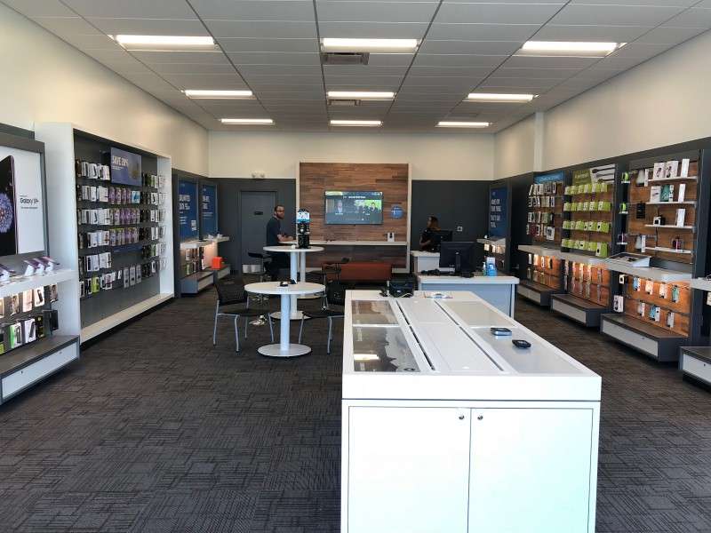 AT&T Store | 6345 Crawfordsville Rd, Indianapolis, IN 46224, USA | Phone: (317) 241-6350