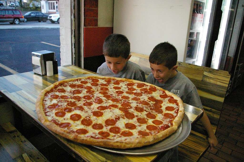 Ninos Pizzarama | 2819 Easton Rd, Willow Grove, PA 19090, USA | Phone: (215) 675-5222