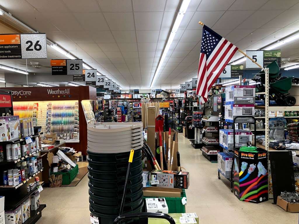 Cedar Lake True Value Hardware | 9708 W Lincoln Plaza Way, Cedar Lake, IN 46303, USA | Phone: (219) 374-9711