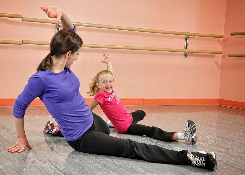 Airborne Dance | 1816 Boston Ave, Longmont, CO 80501, USA | Phone: (303) 684-3717