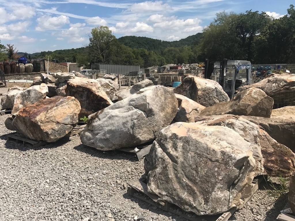 J & R Garden Stone & Rental | 2170 Hillsboro Rd, Franklin, TN 37069, USA | Phone: (615) 599-5156