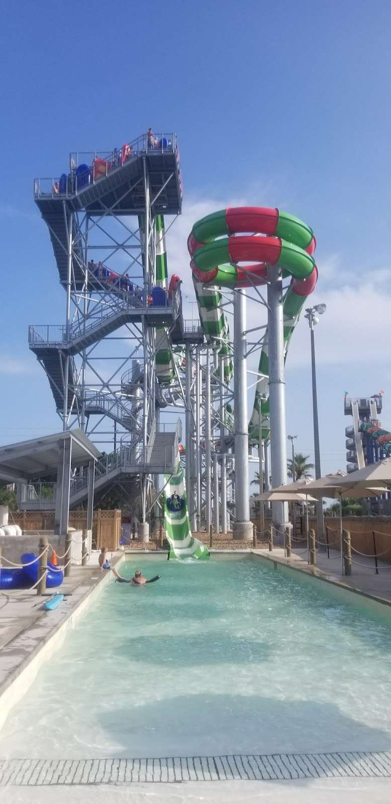 Schlitterbahn Waterpark Galveston | 2026 Lockheed Rd, Galveston, TX 77554, USA | Phone: (409) 770-9283