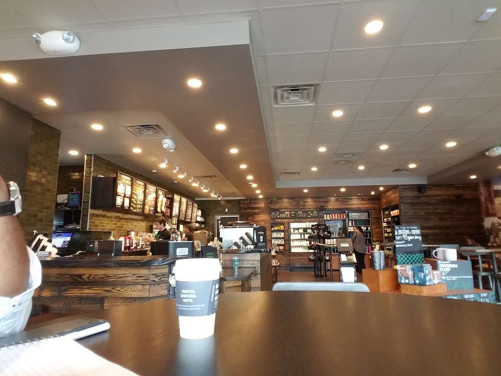 Starbucks | 621 U.S. 9, Freehold, NJ 07728, USA | Phone: (732) 409-1491