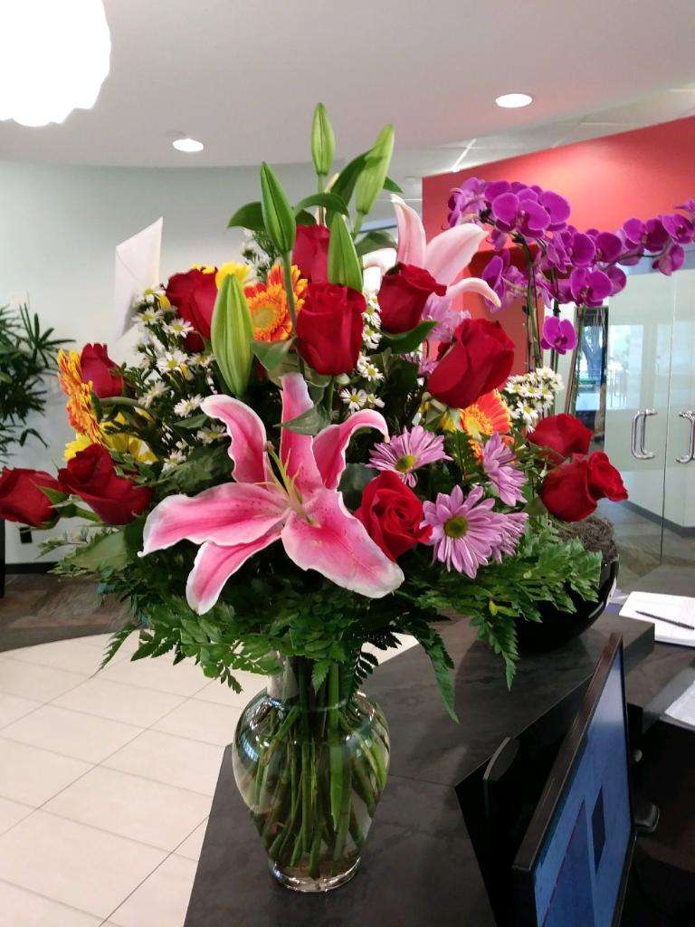 Blanquitas Flower Shop | 2701 Telephone Rd, Houston, TX 77023 | Phone: (713) 921-3819