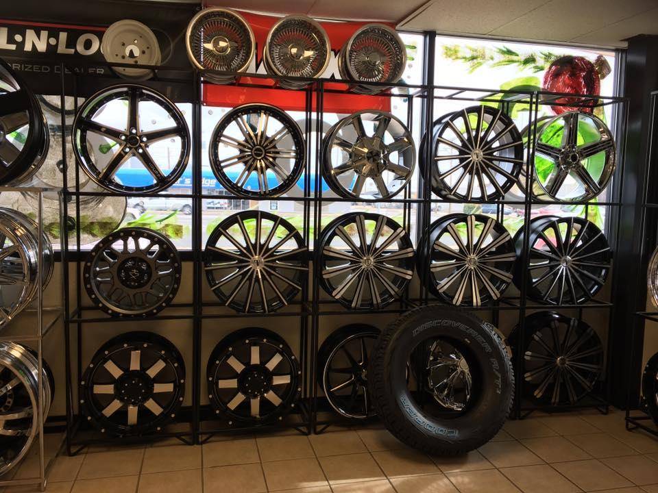 Kings Tire Warehouse | 230 Avenue Q, Lubbock, TX 79415, USA | Phone: (806) 368-5805