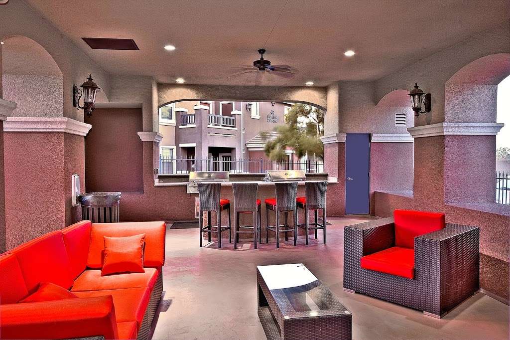 Arzano Apartments | 6275 Boulder Hwy, Las Vegas, NV 89122, USA | Phone: (702) 990-2644