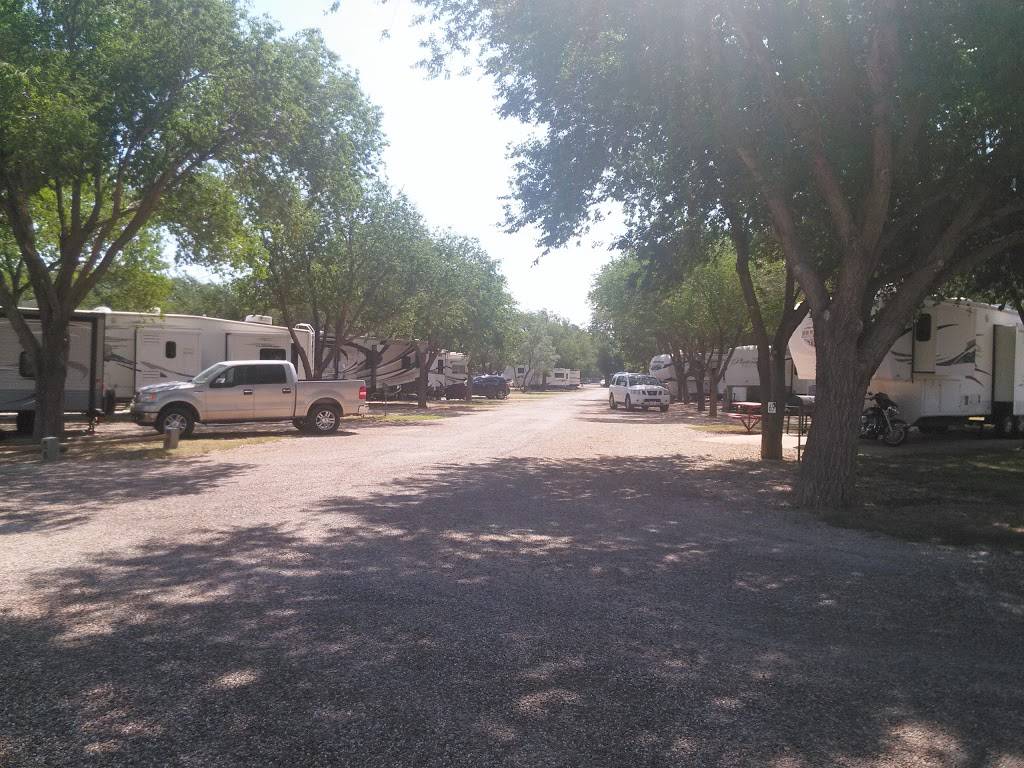 Lubbock RV Park | 4811 North, I-27, Lubbock, TX 79403, USA | Phone: (806) 747-2366