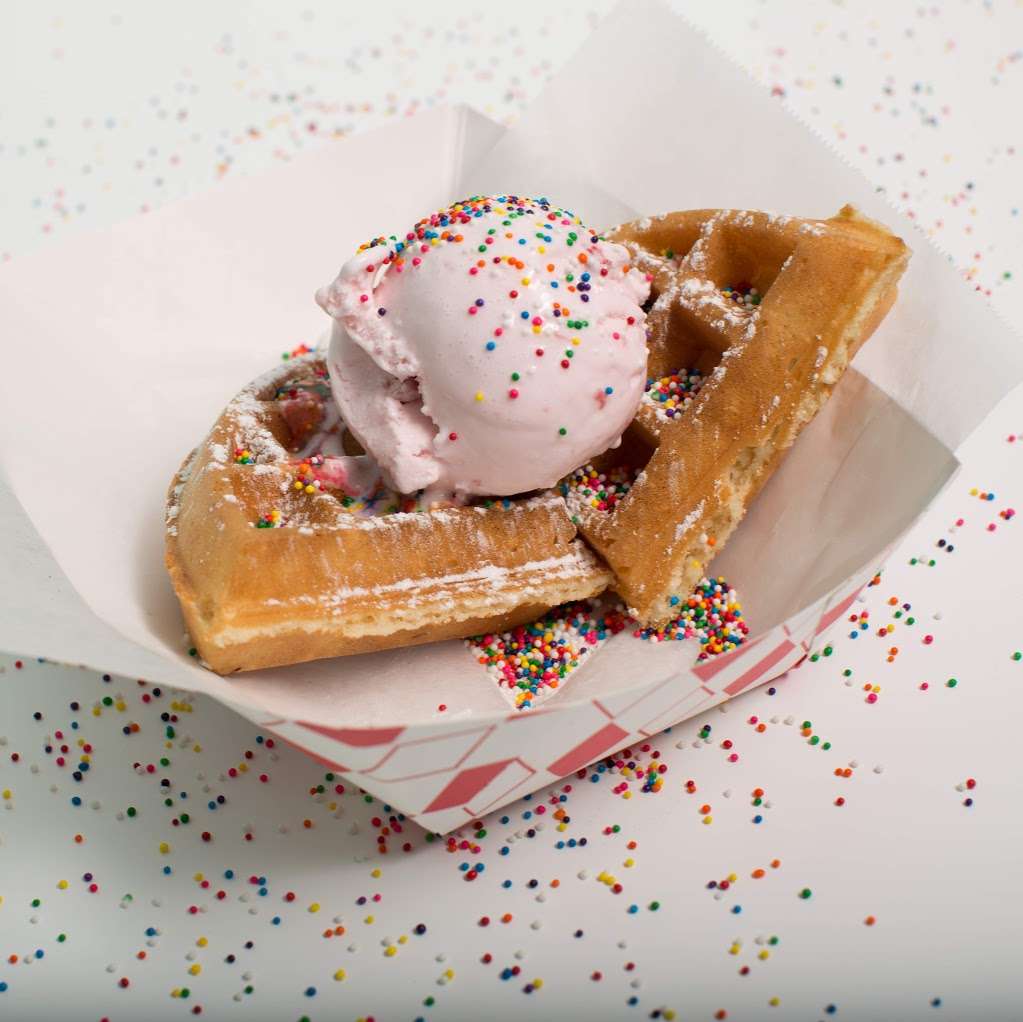 Lucys Waffles & Ice Cream | 6070 S Rainbow Blvd #6, Las Vegas, NV 89118, USA | Phone: (702) 847-8699