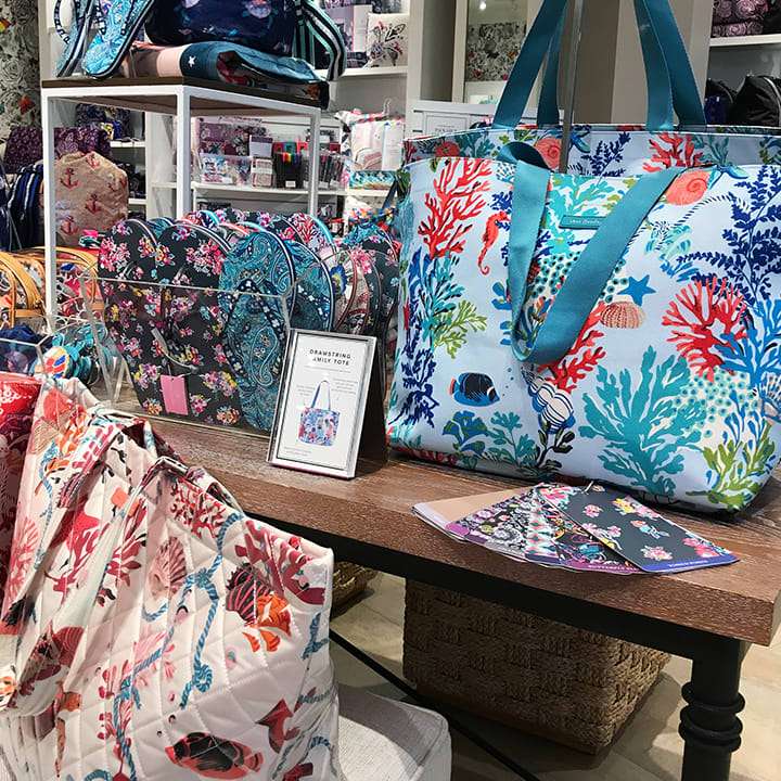 Vera Bradley Factory Outlet | 12045 N Executive Drive Space G030, Edinburgh, IN 46124, USA | Phone: (812) 526-2003