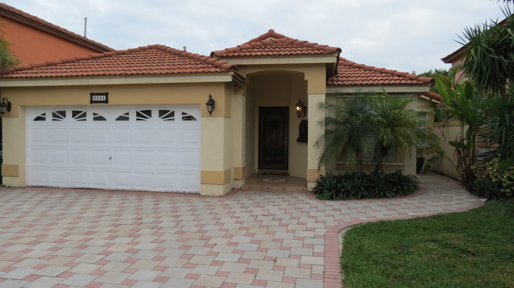 ALF Residencia Marbella | 19807 NW 86th Ct, Hialeah, FL 33015, USA | Phone: (305) 481-2927