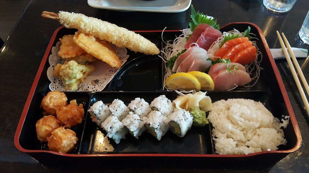 Kumo Sushi & Lounge | 168 Danbury Road (Stop & Shop Shopping Center), New Milford, CT 06776, USA | Phone: (860) 799-5711