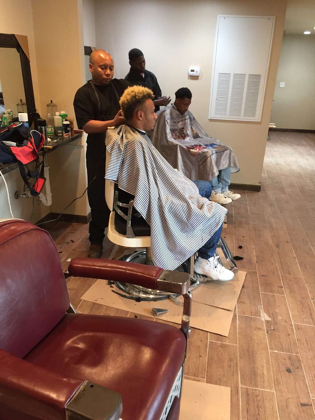 Houston Garden Barbershop | 6716 Homestead Rd, Houston, TX 77028, USA | Phone: (281) 932-0193