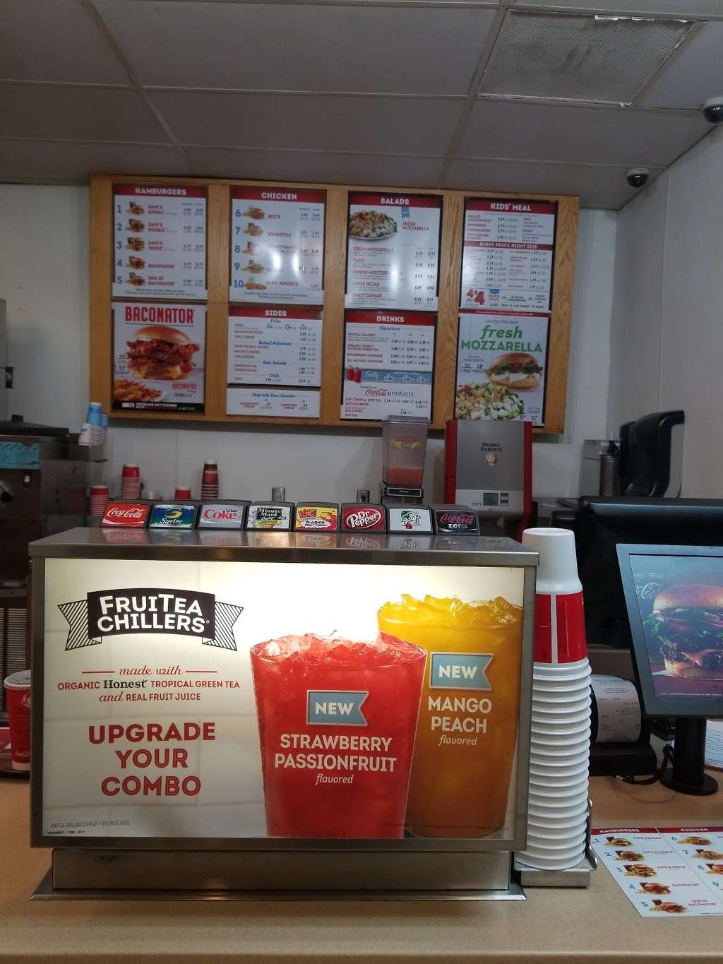 Wendys | 11560 N Ventura Ave, Ojai, CA 93023, USA | Phone: (805) 646-2135