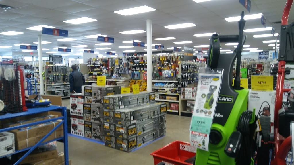 Harbor Freight Tools | 1074 Wyoming Ave, Wyoming, PA 18644, USA | Phone: (570) 693-4403