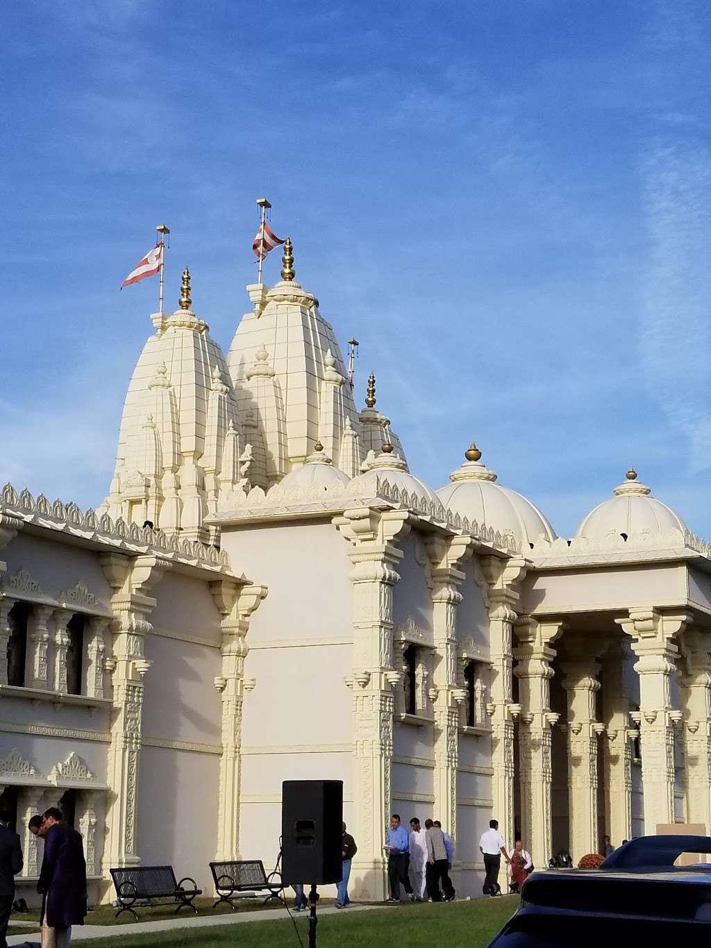 BAPS Shri Swaminarayan Mandir | 4320 Ammendale Rd, Beltsville, MD 20705, USA | Phone: (301) 931-3135