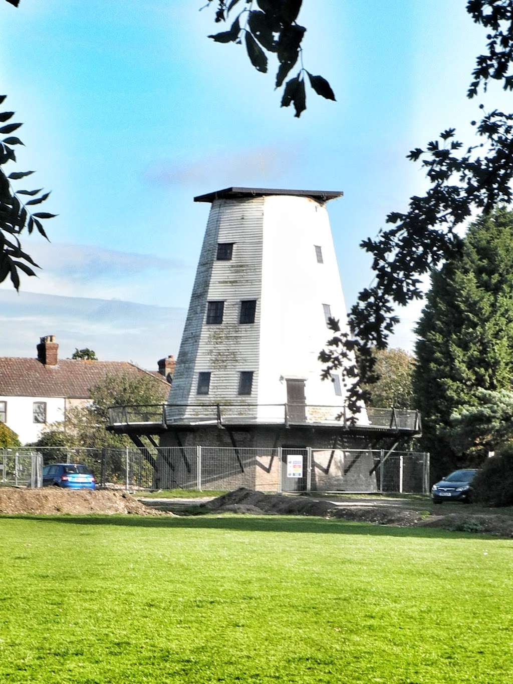 Upminster Windmill | The Mill Field, St. Marys Ln, Upminster RM14 2QL, UK | Phone: 0300 030 1803