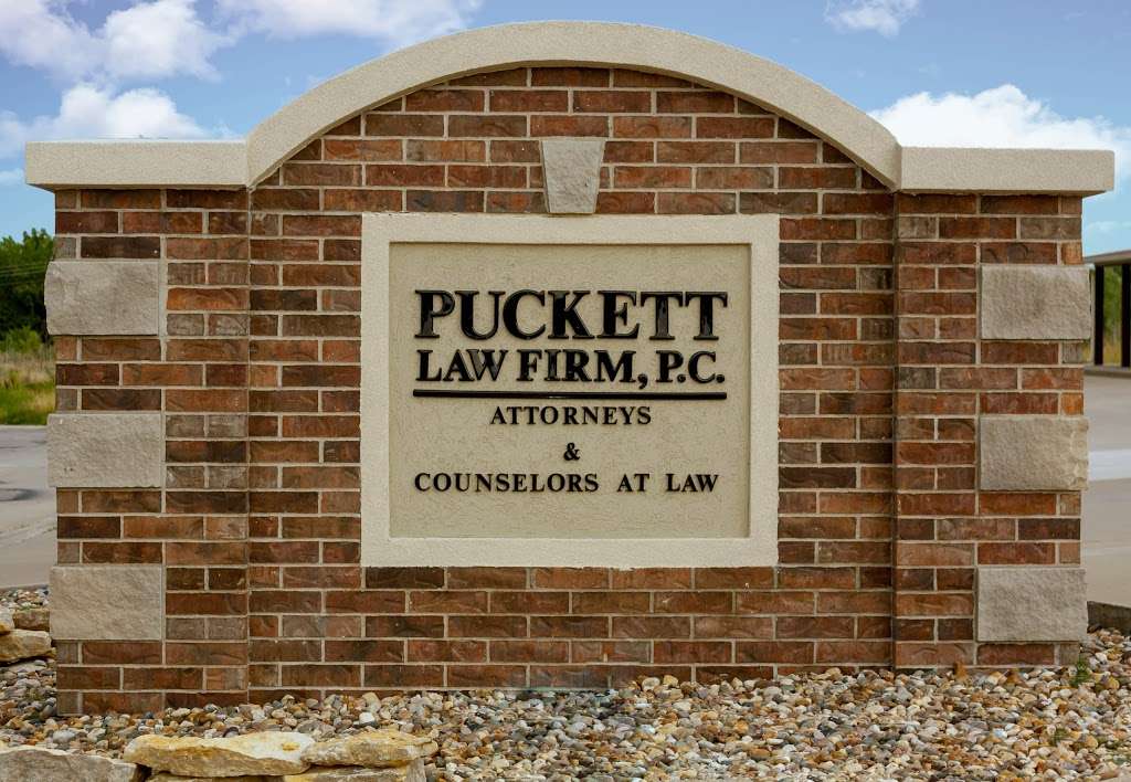 Puckett Law Firm, P.C. | 616 Lana Dr, Cameron, MO 64429, USA | Phone: (816) 632-5297