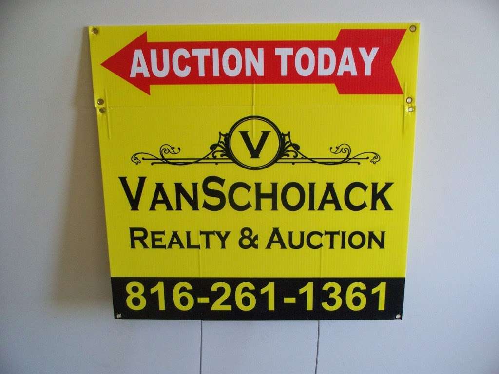 Van Schoiack Realty & Auction | 11248 US-71 BUS, Savannah, MO 64485, USA | Phone: (816) 261-1361