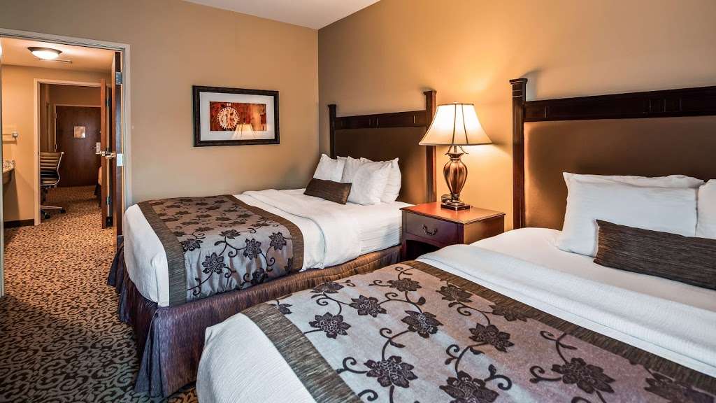 Best Western Plus Intercourse Village Inn & Suites | 3610 E Newport Rd, Intercourse, PA 17534, USA | Phone: (717) 768-3636