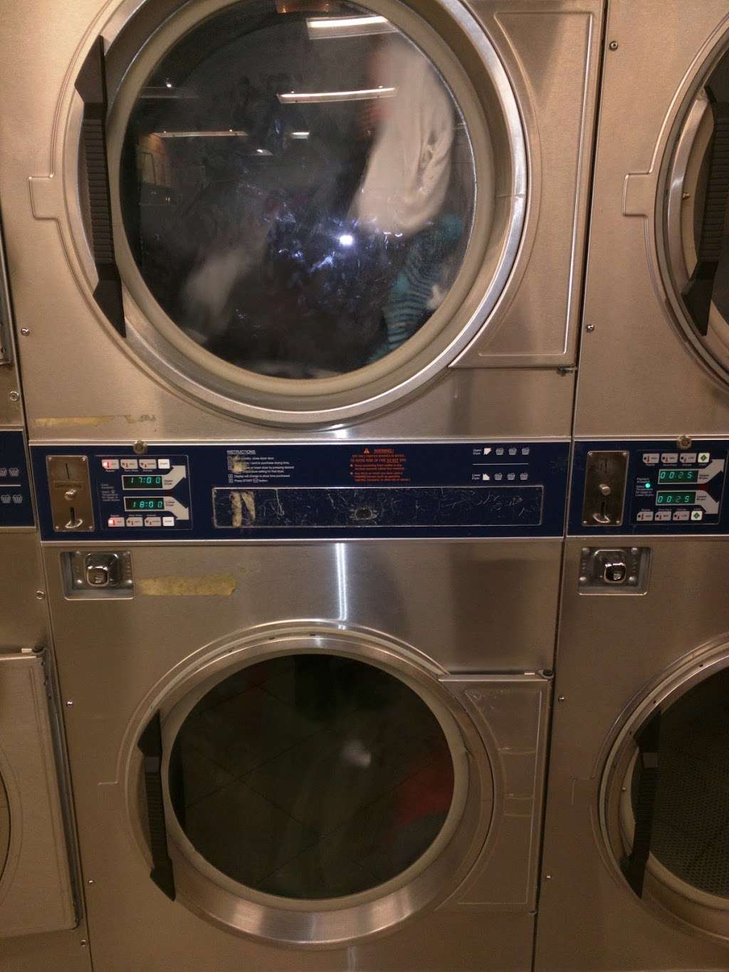 Coin Laundry | 1601 E Wardlow Rd, Long Beach, CA 90807, USA