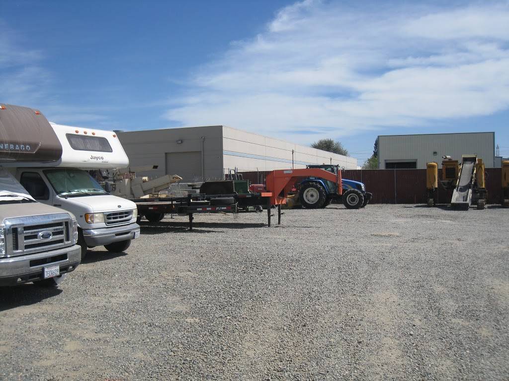 WatermanPark RV Storage | 9825 Dino Dr, Elk Grove, CA 95624, USA | Phone: (916) 685-5092