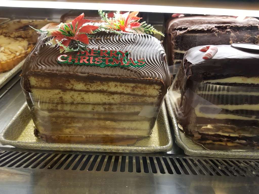 Vitiello Bakery & Cake Shop | 105 Franklin Ave, Nutley, NJ 07110, USA | Phone: (973) 661-0622