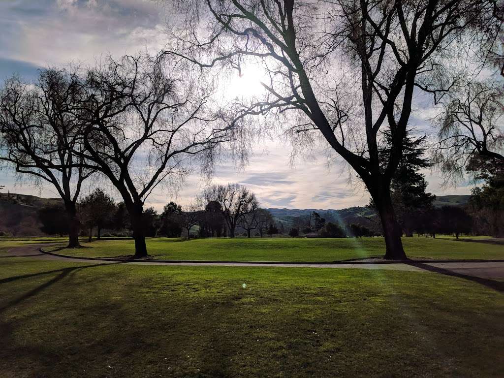 Spring Valley Golf Course | 3441 Calaveras Rd, Milpitas, CA 95035, USA | Phone: (408) 262-1722