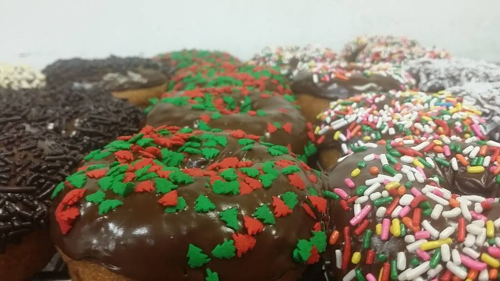 Grannys Donuts | 9361 Alondra Blvd, Bellflower, CA 90706, USA | Phone: (562) 920-2552