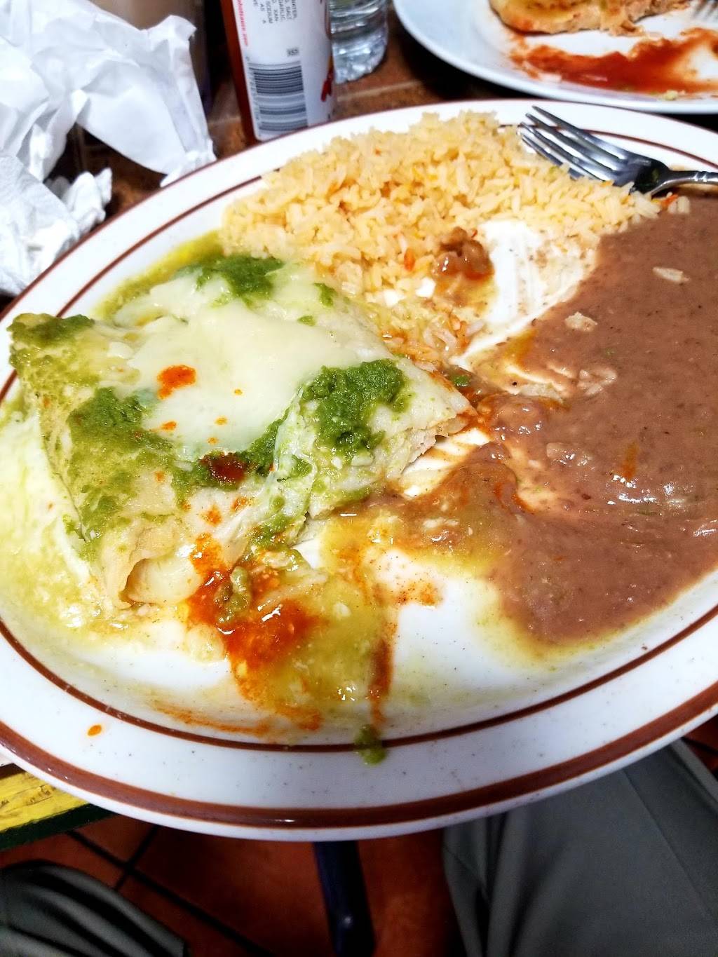 El Tazumal Restaurant Salvadoreno & Mexicano | 8331 Kern Canyon Rd, Bakersfield, CA 93306, USA | Phone: (661) 364-0377