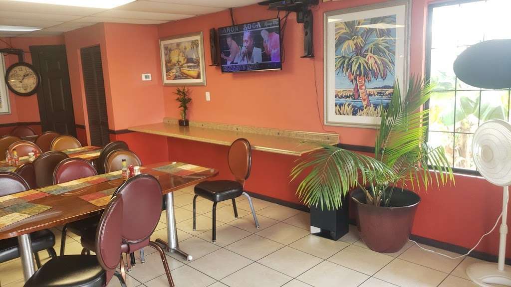 Jerk Flavas Restaurant | 935 School St, Cocoa, FL 32922, USA | Phone: (321) 806-3583